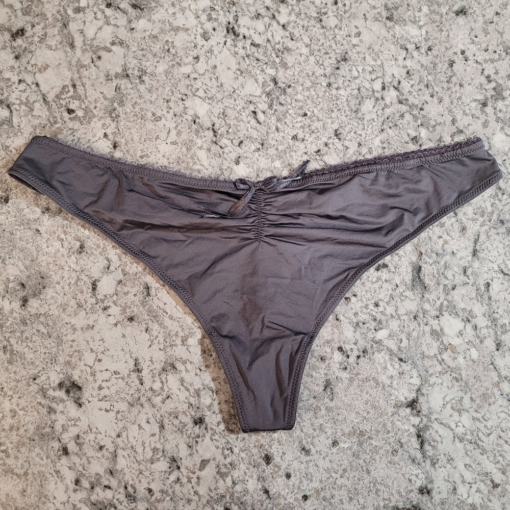 XL Grey Ruched Front Thong